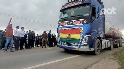 Gobierno inicia estabilización del mercado de combustibles con el ingreso de 200 cisternas