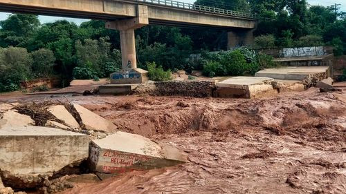 Inundaciones en Tiquipaya dejan destrucción y pérdidas en la crianza de patos