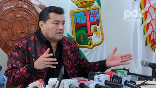 Jhonny Fernández llama a cumbre política para enfrentar crisis económica 