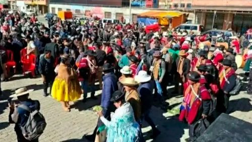 Imagen de Cabildo impulsado por Condori genera polémica en la ALP