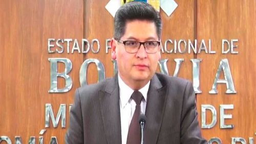 Ministro de economía “Banco fassil no está en quiebra”