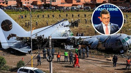 El Alto recuerda a víctimas del accidente aéreo en misa encabezada por Rodrigo Paz