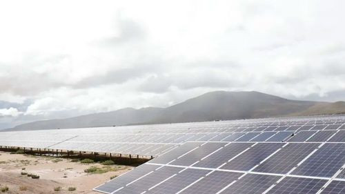 Gobierno autoriza préstamo con la CAF para la construcción de la Planta Solar Chichas