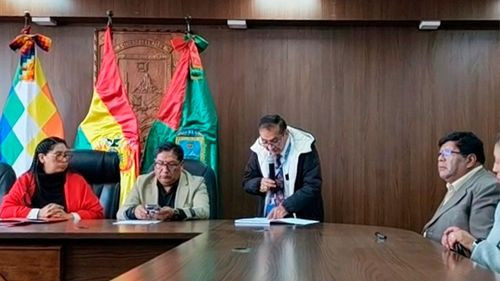 Copa y Roca inician transición en El Alto con firma de acta y conformación de comisiones