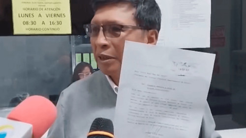 Jhonny Llally presenta su renuncia a la Alcaldía de Potosí y señala compromiso familiar como motivo central