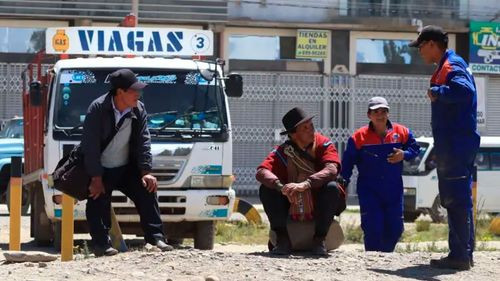 Sector industrial advierte pérdidas millonarias por bloqueos de la COB