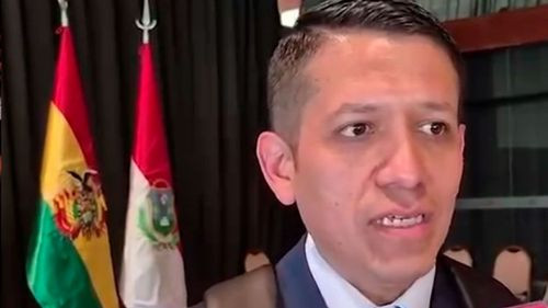 Viceministro denuncia amenazas por investigaciones en la Aduana