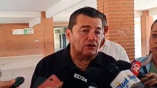 Alcaldía garantiza mantenimiento de colegios durante todo el año en Santa Cruz