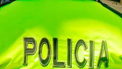 Policía arresta a más de 90 personas en bares clandestinos de El Alto