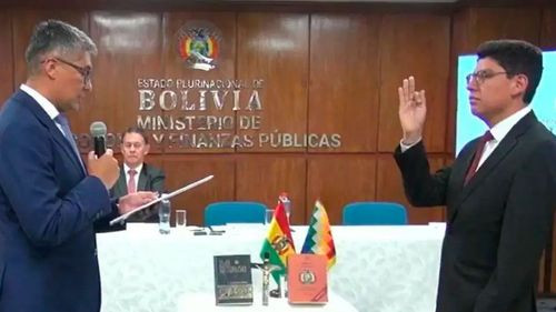 Imagen de Ministro Espinoza posesiona a nuevo viceministro de Pensiones