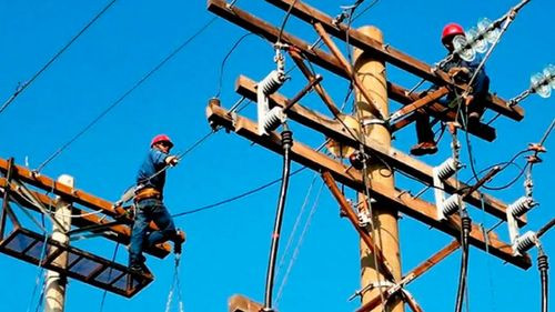 Gobierno amplía al 5% el límite para la variación mensual de las tarifas eléctricas