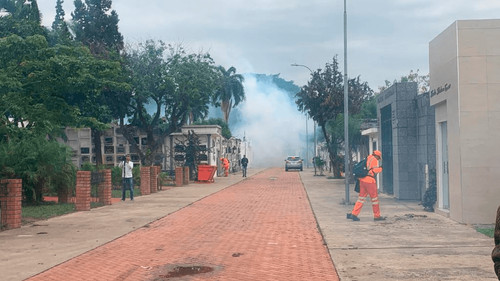 Todos Santos: Inician las labores de mantenimiento en cementerios municipales 