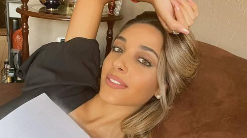Aitana Tufiño es la Soberana del Carnaval Cruceño 2024