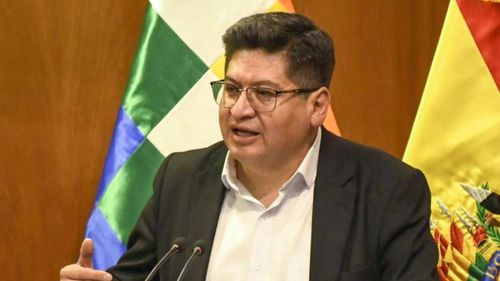 Gobierno da la razón a S&amp;P y acepta que inestabilidad política limita el crédito externo