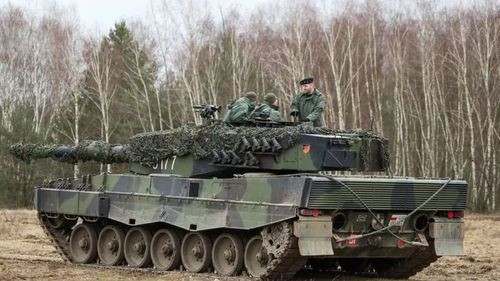 Noruega entregó ocho tanques Leopard a tropas ucranianas para resistir la invasión de Rusia