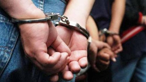 La Paz: Aprehenden a cinco extranjeros por extorsionar a comerciantes