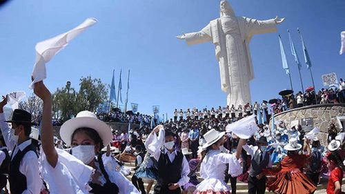 Cochabamba Celebra el 213 Aniversario de su Gesta Libertaria con Actos y Celebraciones