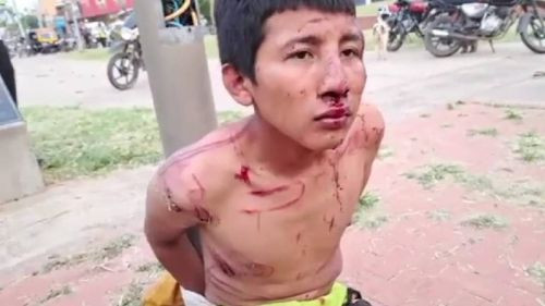 Detienen y castigan a joven acusado de robo de motocicletas en Santa Cruz