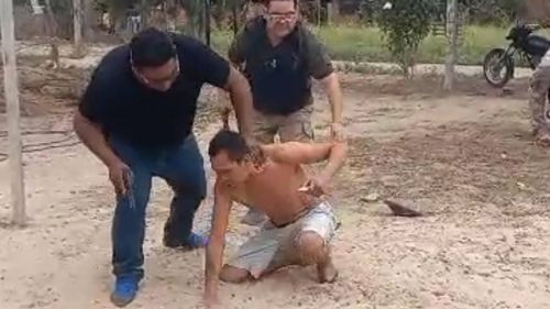 Operativo Policial en Satélite Norte y Warnes conduce al arresto de presuntos atracadores de motocicletas