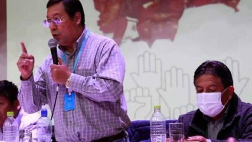 Arce no pacta y regiones se quedan sin dinero para obras ni aguinaldos