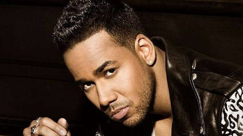 Romeo Santos para su concierto en Santa Cruz  pidió una caminadora y pesas en su camerino