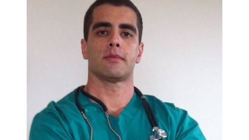 Cirujano plástico brasileño es condenado a 36 años por crímenes sexuales contra pacientes