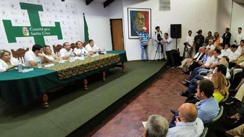 Cívicos analizan el censo y expresan preocupación por la economía