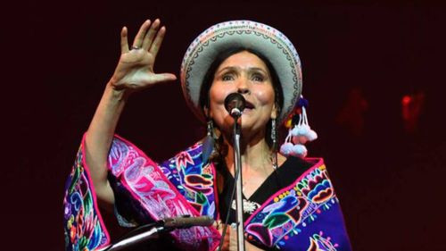 Luzmila Carpio es galardonada por SONGLINES en Madrid
