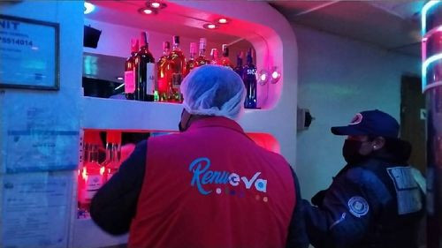 Clasuran cuatro discotecas por incumplimiento de normativas municipales en El Alto