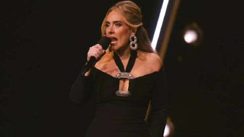 Adele Confronta a Espectador por Comentario Homofóbico durante su Concierto en Las Vegas