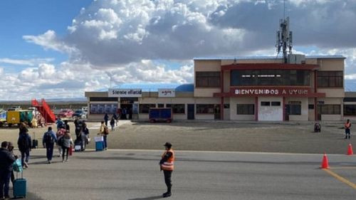 La empresa Progreso construirá la pista del aeropuerto de Uyuni