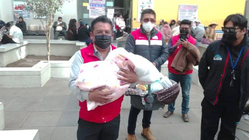 La bebé Ivana, que fue abandonada, ahora recibe amor y cuidados en el Albergue Transitorio 24 Horas