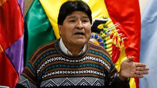 Morales: Gestora usa fondos de trabajadores para Gobierno