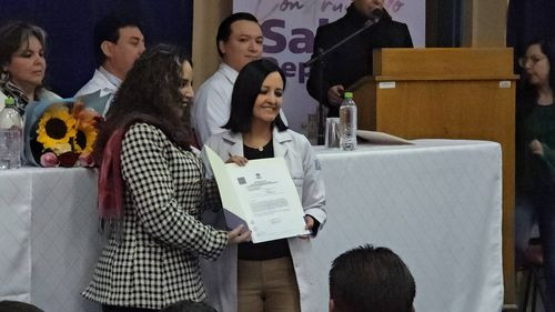 La ministra de Salud entrega 144 ítems para todo el departamento