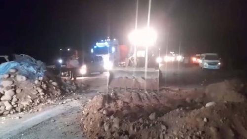 Diputados aprueban  crédito para carretera y Yapacaní levanta bloqueos