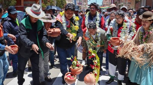 Modernización de la avenida Arturo Valle del Distrito 5 se hace realidad con la entrega de asfalto flexible y otras obras complementarias