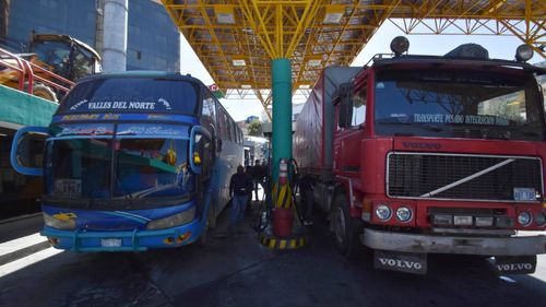 El abastecimiento de carburantes se regulariza paulatinamente y en el oriente se masifican volúmenes