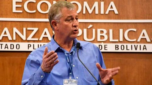 ¿A Branko Marinkovic le pesará su pasado político?, el diputado Roca responde