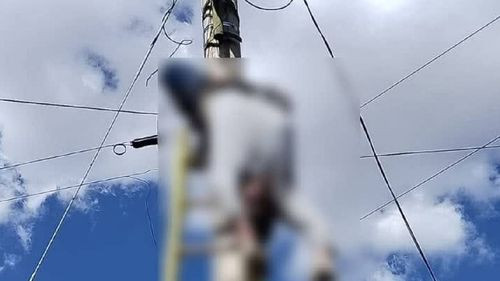 Cochabamba: Trabajador muere electrocutado en un poste cuando realizaba una conexión