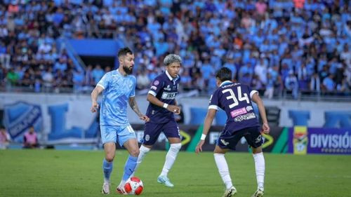 Los clubes bolivianos podrán fichar de manera oficial a partir del 1 de enero de 2025