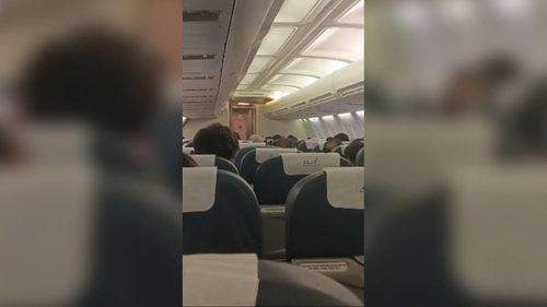 Falla Técnica Detiene Vuelo 585 de BOA y Provoca Inquietud Entre Pasajeros