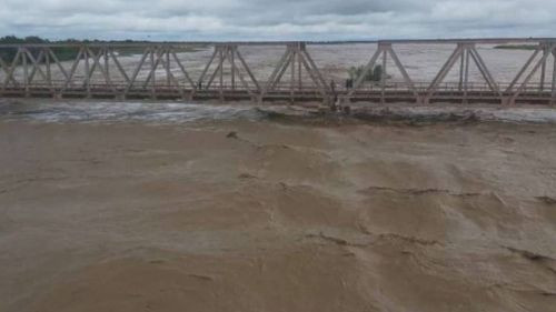 Sube el nivel del río Grande y preocupa en Montero Hoyos y Puerto Pailas
