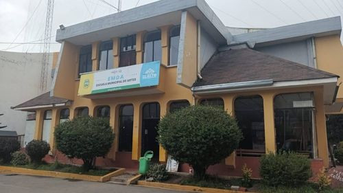 La Escuela Municipal de Artes de El Alto lucirá un nuevo rostro