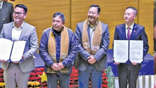 Parlamentarios dan a conocer ante la comunidad internacional irregularidades y peligros por la firma de contratos de litio con empresas de China y Rusa