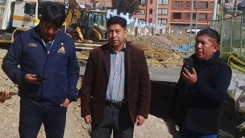 Asambleísta Condori y dirigentes del transporte exigen reapertura de la avenida El Poeta para evitar congestión vial