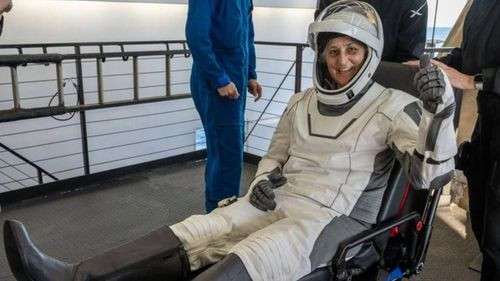 Astronautas se recuperan en Texas mientras Boeing analiza su futuro tras fallo de nave