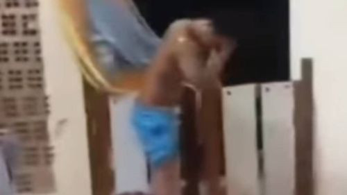Pando: Mujer rocía gasolina y prende fuego a su pareja
