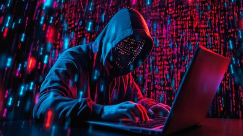 Nuevas amenazas de ciberseguridad se valen de llamadas y SMS para alcanzar a sus víctimas