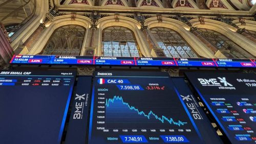 Las bolsas de valores europeas registran nuevas caídas impactadas por el plan arancelario de Trump