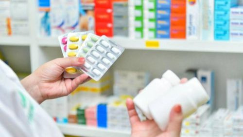 Industria farmacéutica de Bolivia se declara en emergencia por la falta de dólares